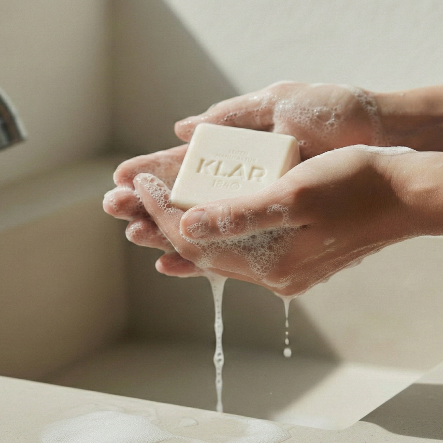 Gesichtsreiniger Set + kostenlose Dose